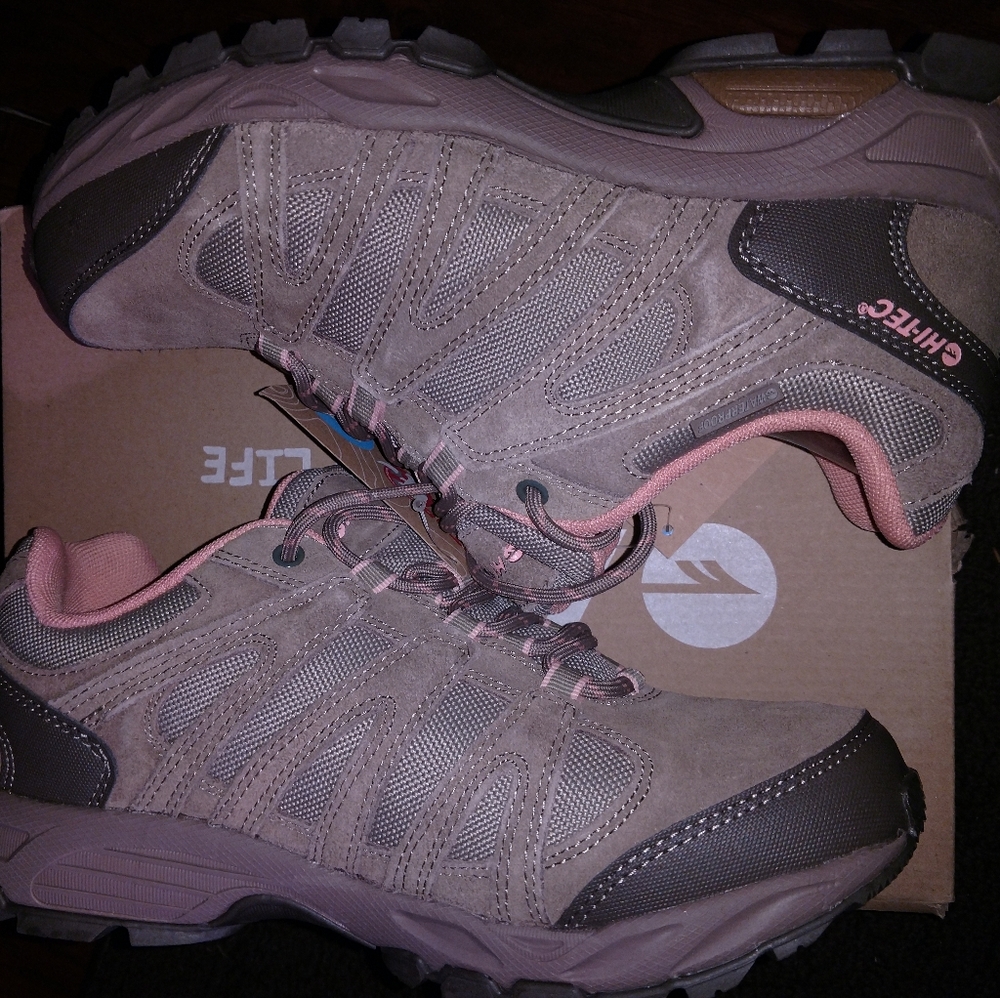 Hi-Tec Hiking Shoes